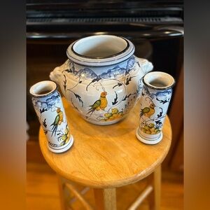 Hand-Painted Ceramic Vase Set with Yellow & Green Parrot Motif